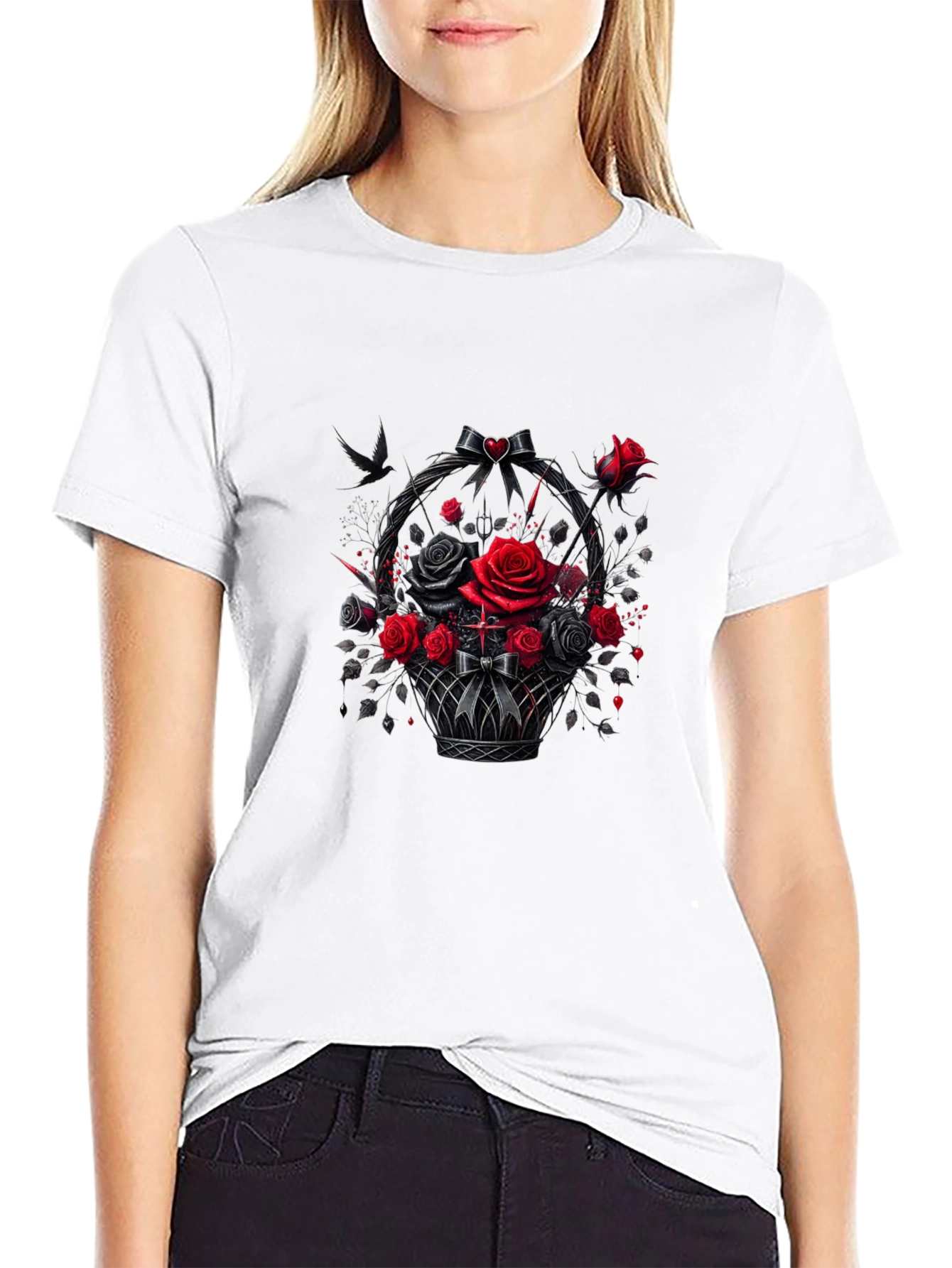 Camiseta Negra con Cesta de Rosas Góticas