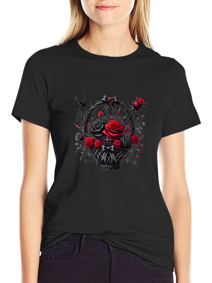 Camiseta Negra con Cesta de Rosas Góticas