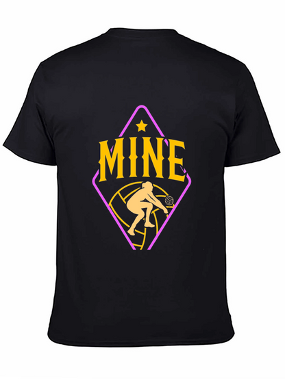 Camiseta Negra con Diseño de Voleibol Mine