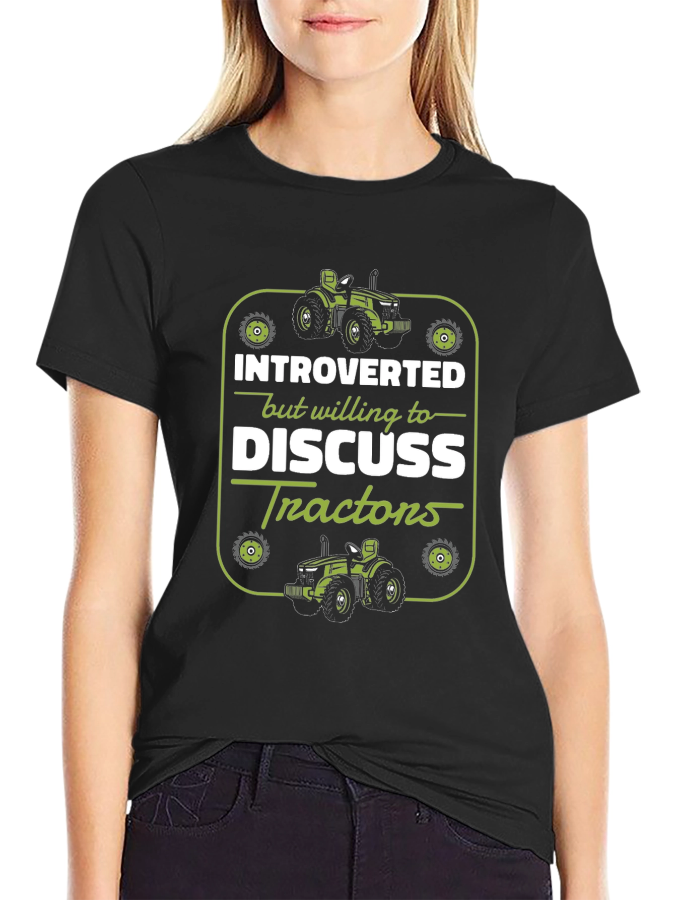 Camiseta Negra Tractores: Introvertido con Pasión