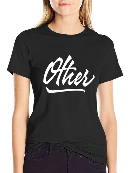 Camiseta Negra con Texto Other en Blanco