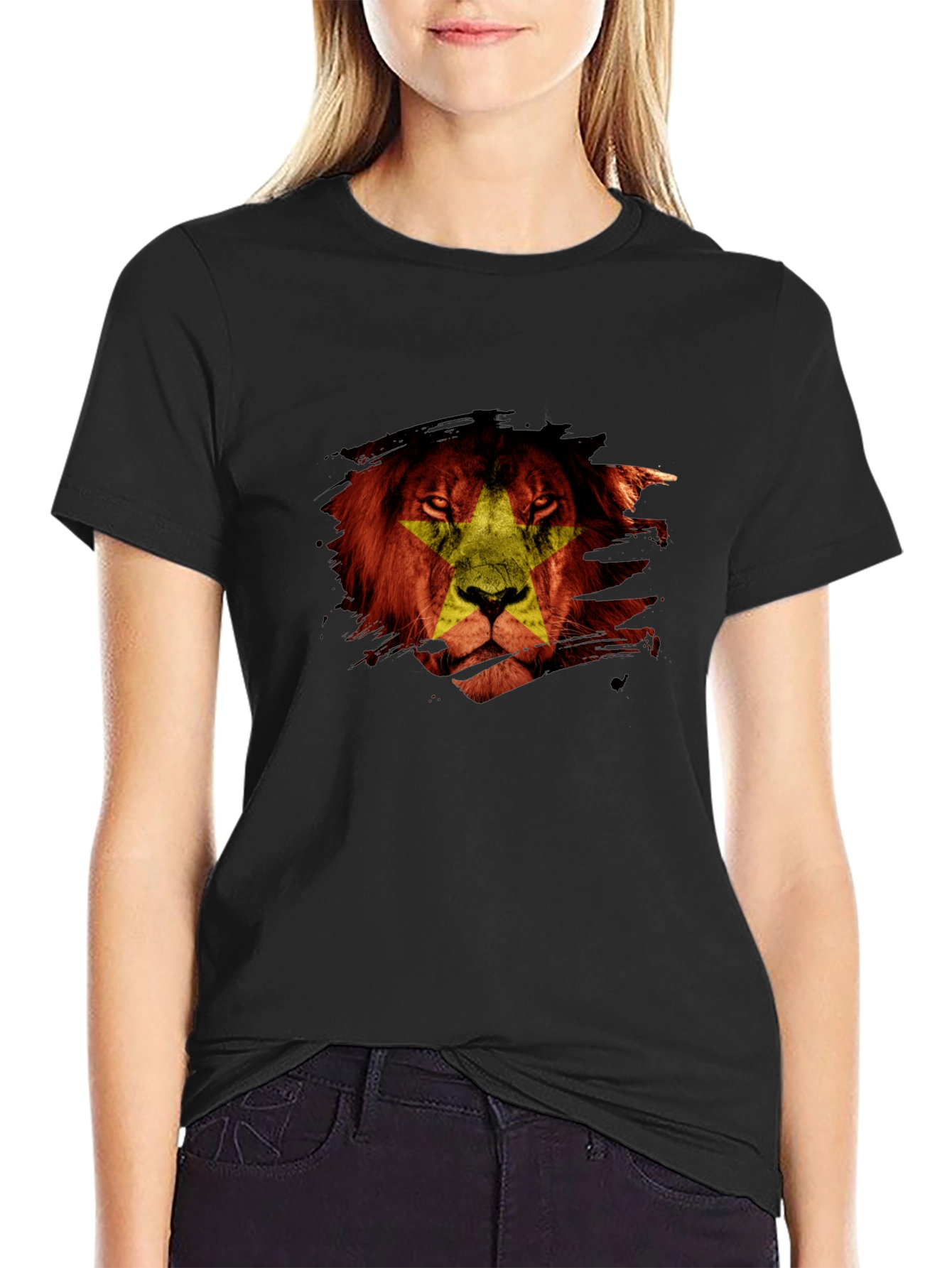 Camiseta Negra con Diseño de León Vietnamita