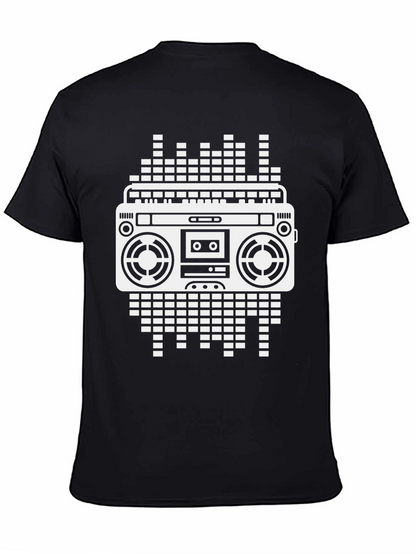 Camiseta Negra con Diseño Retro de Radiocasete