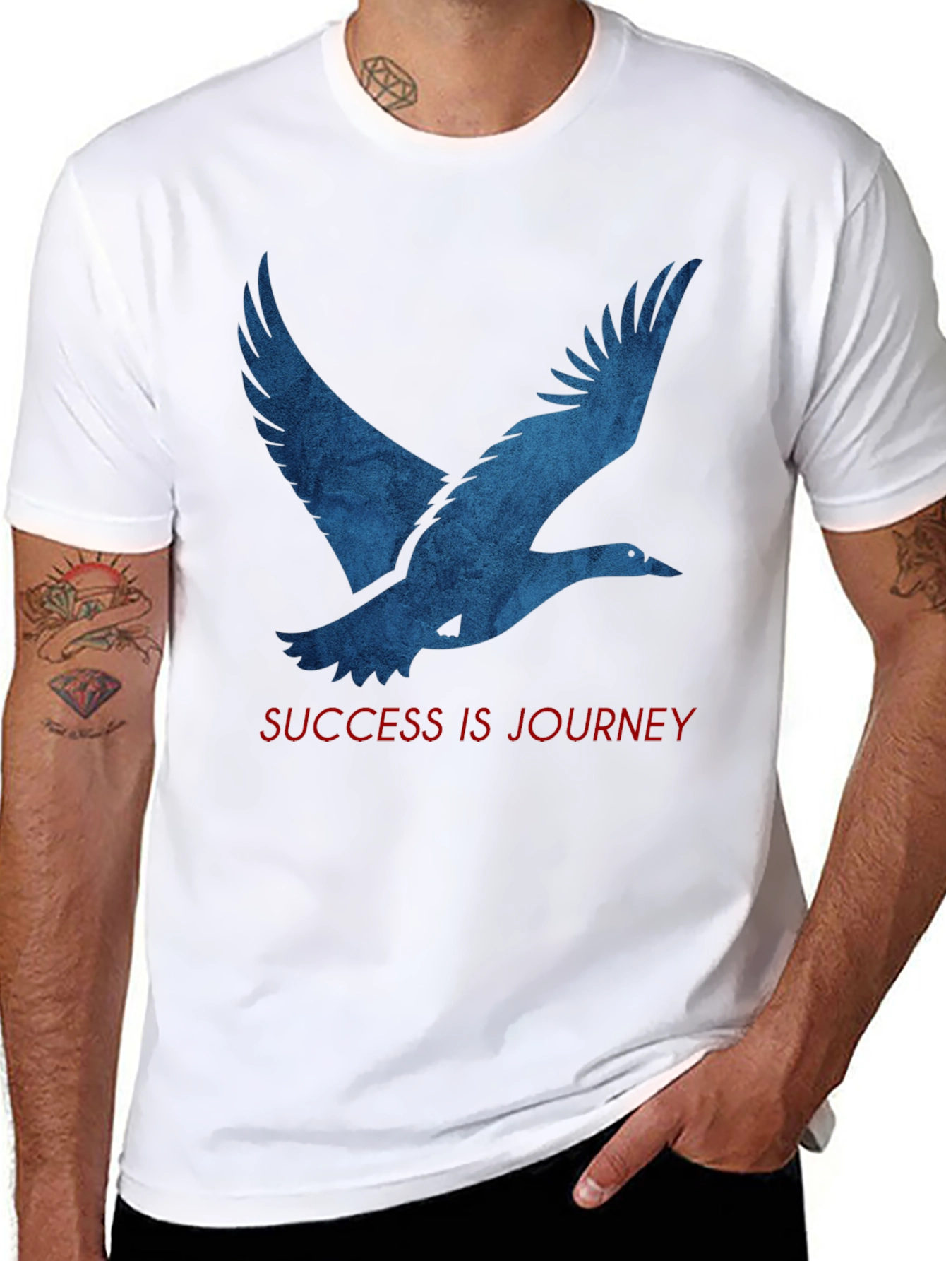 Camiseta Negra: Pájaro Azul y Mensaje Inspirador