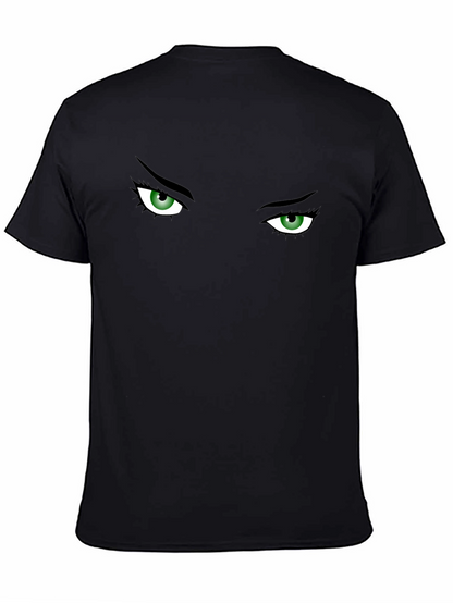 Camiseta Negra con Ojos Verdes Intrigantes