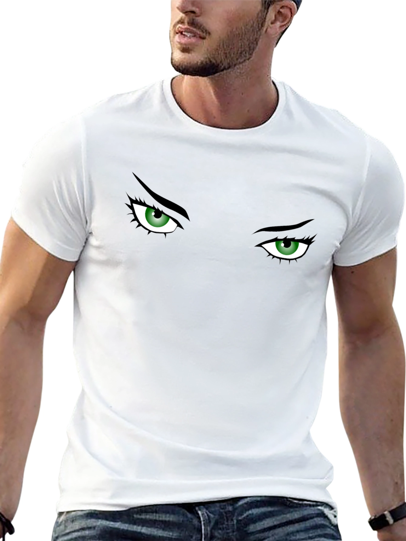 Camiseta Negra con Ojos Verdes Intrigantes