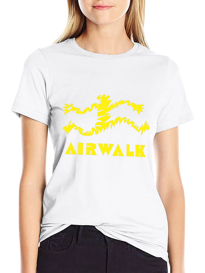 Camiseta Negra Airwalk Logo Amarillo Estampado